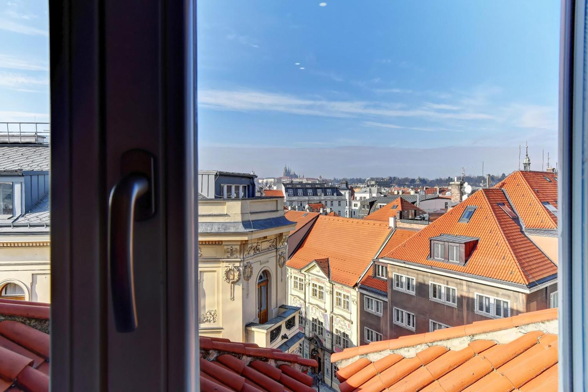 Beautiful Apartment Dlouha Prague Exterior photo